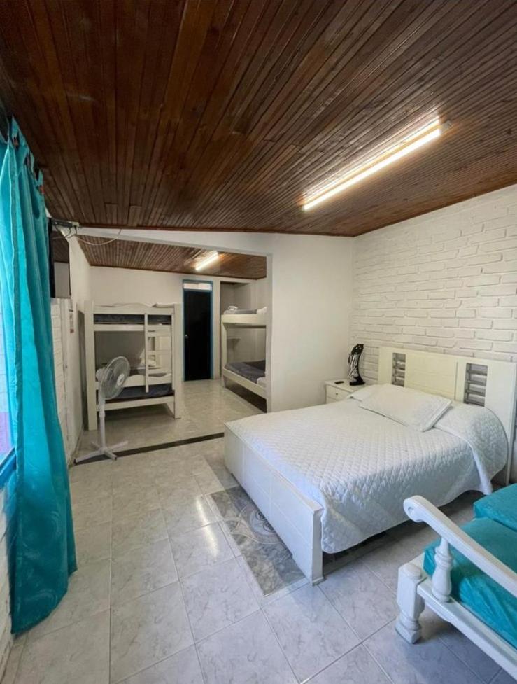 Hotel Campestre La Cecilia มอนเตเนโกร ภายนอก รูปภาพ