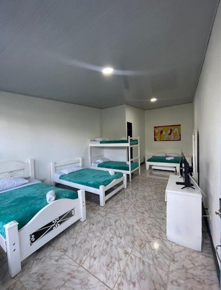 Hotel Campestre La Cecilia มอนเตเนโกร ภายนอก รูปภาพ